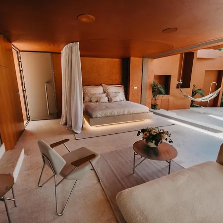 Zori Timeless ホテル