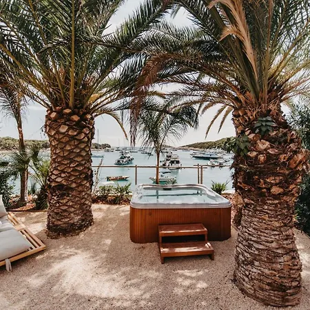 ホテル Zori Timeless フヴァル