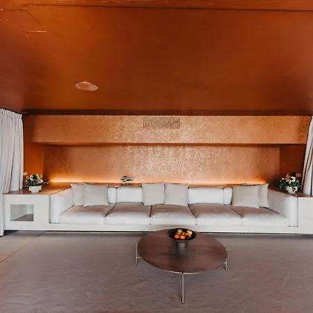 Zori Timeless ホテル