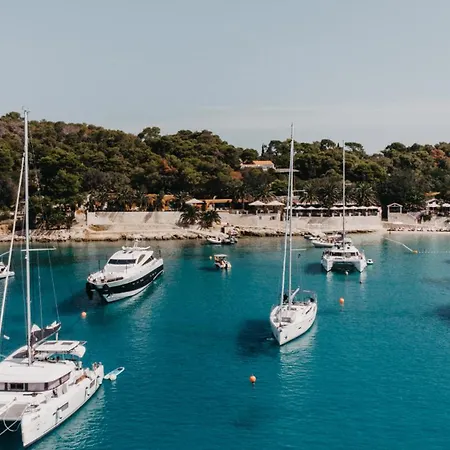 ホテル Zori Timeless フヴァル