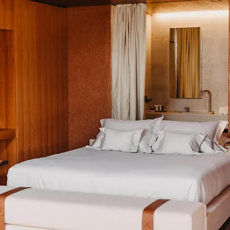 Zori Timeless ホテル フヴァル