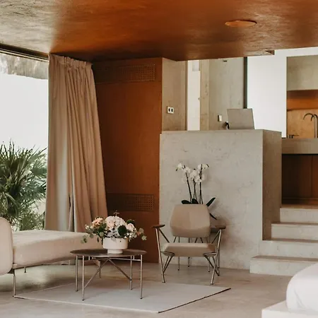 Zori Timeless Otel