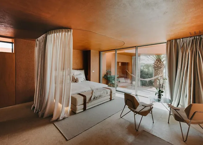 Zori Timeless מלון 5*
