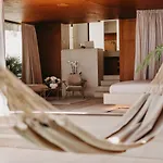 Zori Timeless Hotel